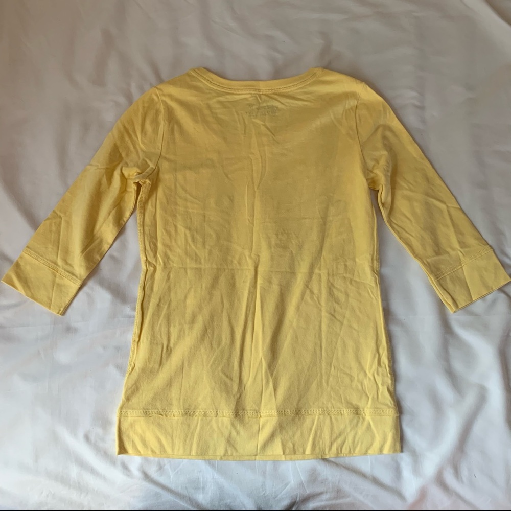 Old Navy and Gap Shirt Bundle - Picture 5 of 8